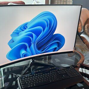 Nexus Core i9K LGA1700 DDR5 Desktop System (BRAND NEW) Bundle